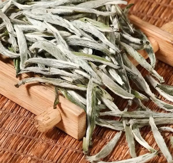 "Snow Bud" Exclusive Leaf White Tea 40g